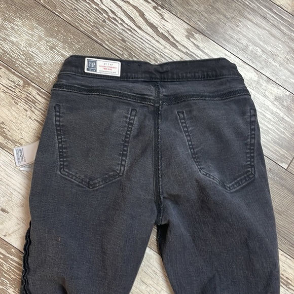 Gap Classic Straight Mid Rise Faded Black Jeans - Picture 4 of 6